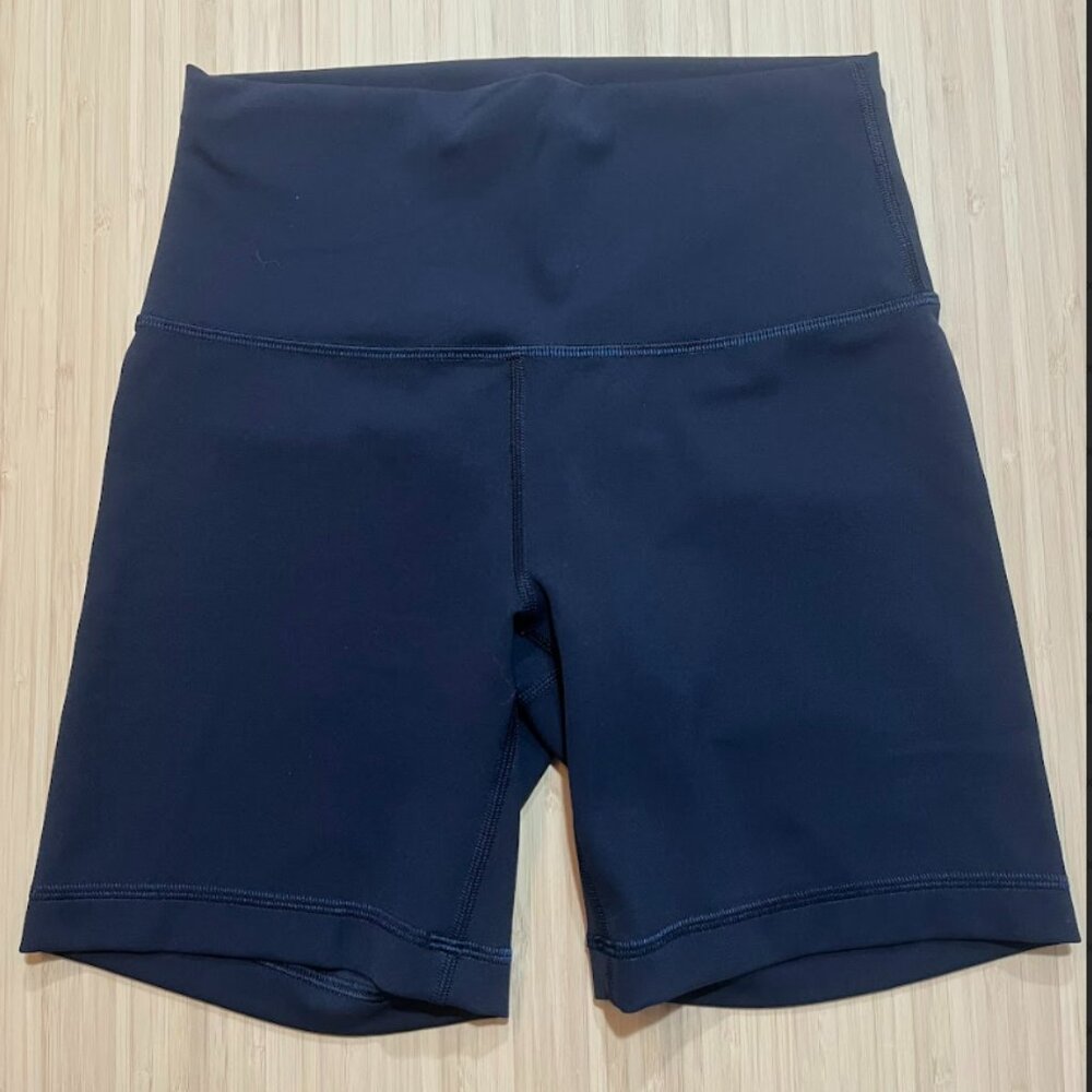 Lululemon Wunder Train Shorts 6" Navy